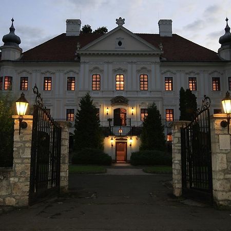 Teleki-Degenfeld Kastélyszálló Szirák Exterior foto