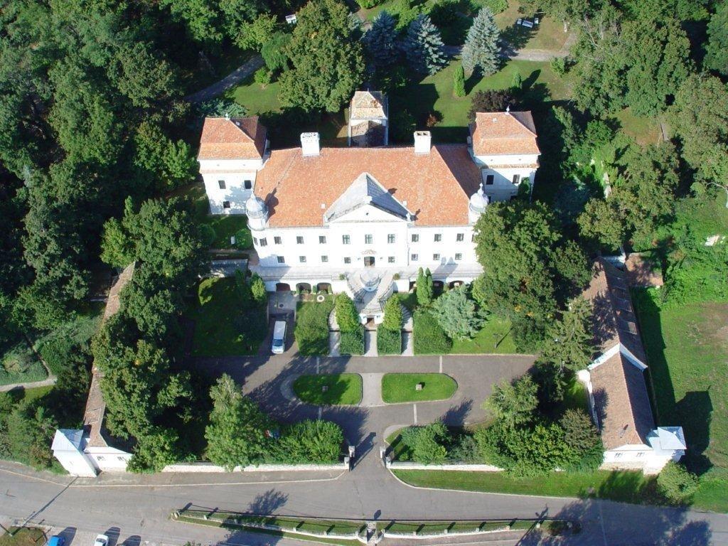 Teleki-Degenfeld Kastélyszálló Szirák Exterior foto