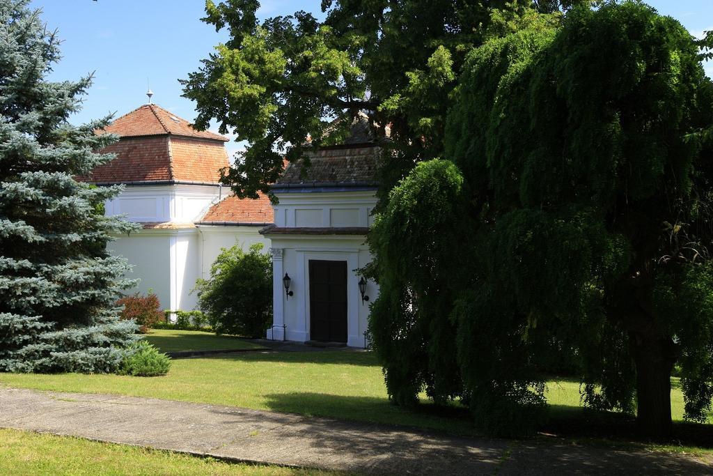 Teleki-Degenfeld Kastélyszálló Szirák Exterior foto