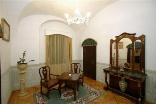 Teleki-Degenfeld Kastélyszálló Szirák Habitación foto
